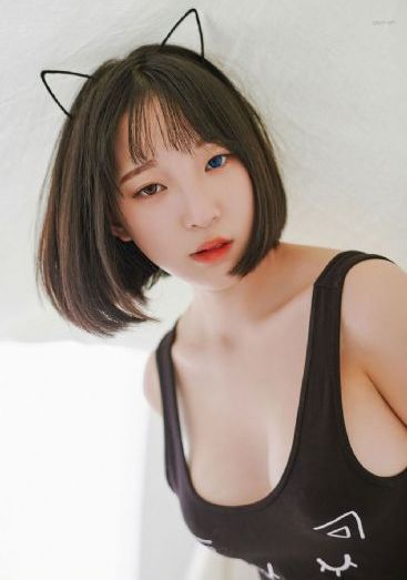 亚洲三级日韩经典_BD韩语完整在线观看
