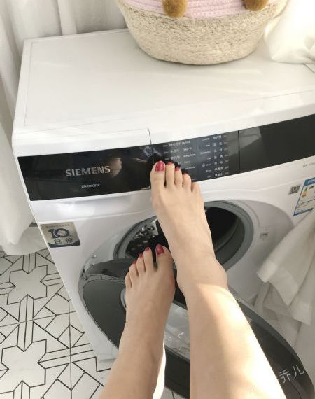 公交车挺进女学生_BD英语在线观看电视
