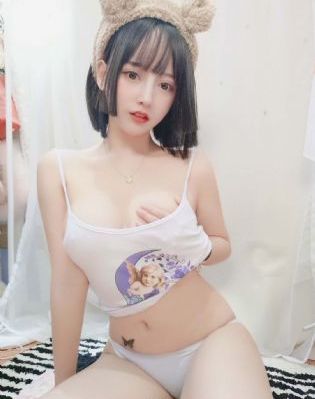 亚洲黄色三级在线播放_720高清视频观看