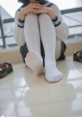 军人野外吮她的花蒂视频_在线观看