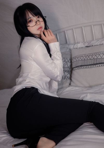 我与老熟妇局长_免费在线观看播放