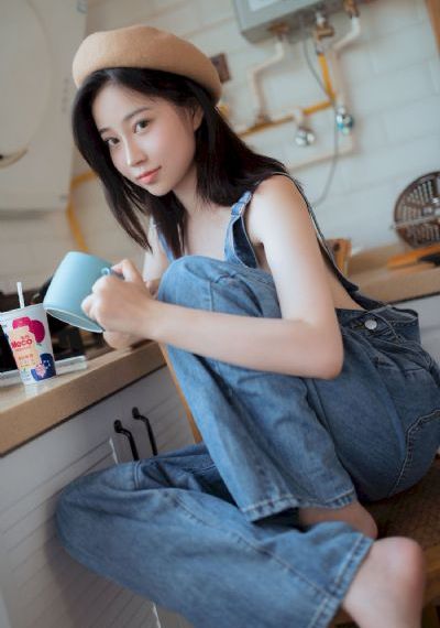 把麻麻按在厨房啪啪_1080电影在线看