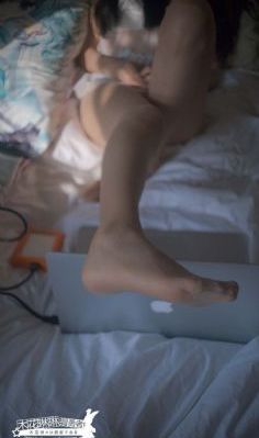 男吃奶玩乳尖高潮视频午夜_国产剧在线观看高清