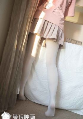 年轻漂亮的岳坶3中文_720手机免费观看完整